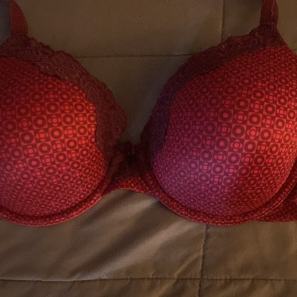 Women’s red and purple bra 36D - Picture 2 of 6